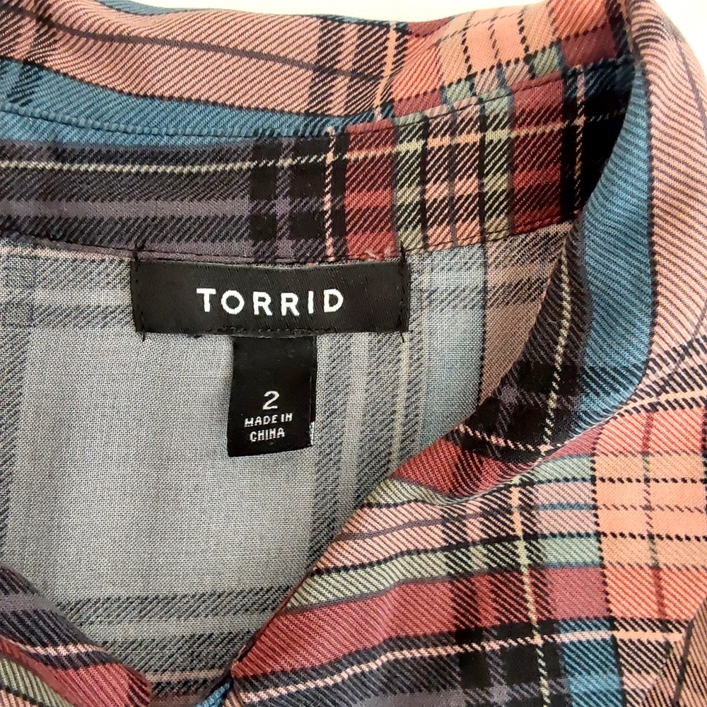 Torrid Challis Maxi Shirt Style Kimono - Picture 7 of 11